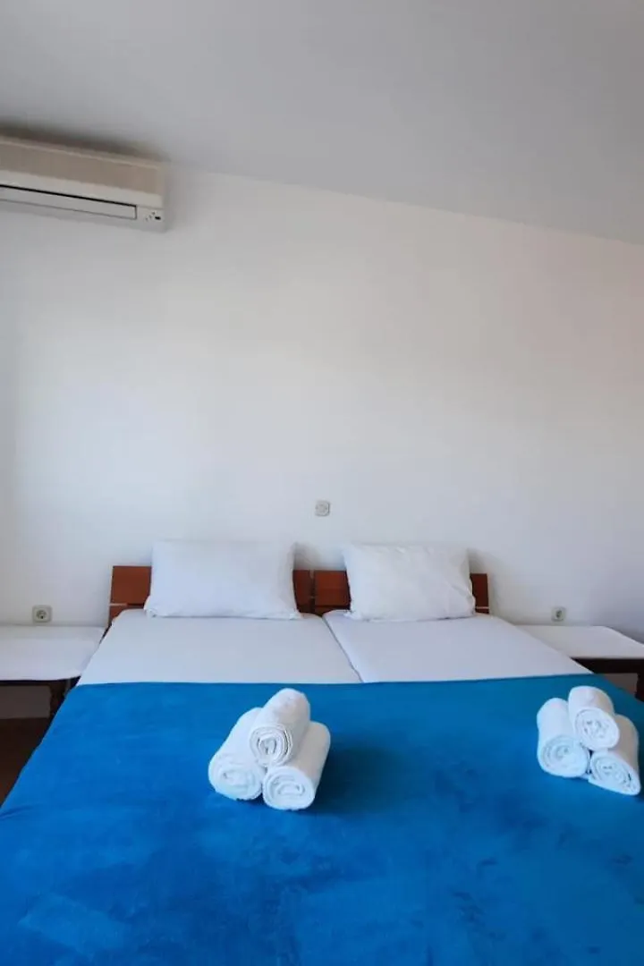 Chao Bella House Appartement Kali 0*,  Kroatië